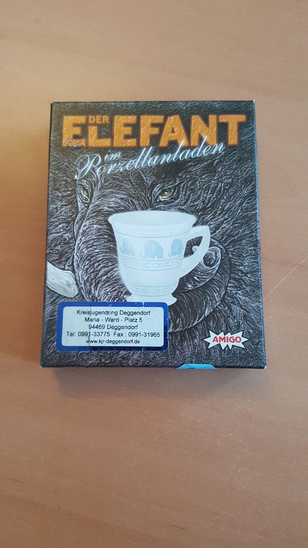 Bild #1 Der Elefant im Porzellanladen