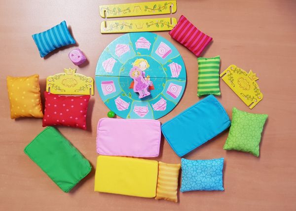 Bild #3 Erbsenprinzessin Kissenstapelei