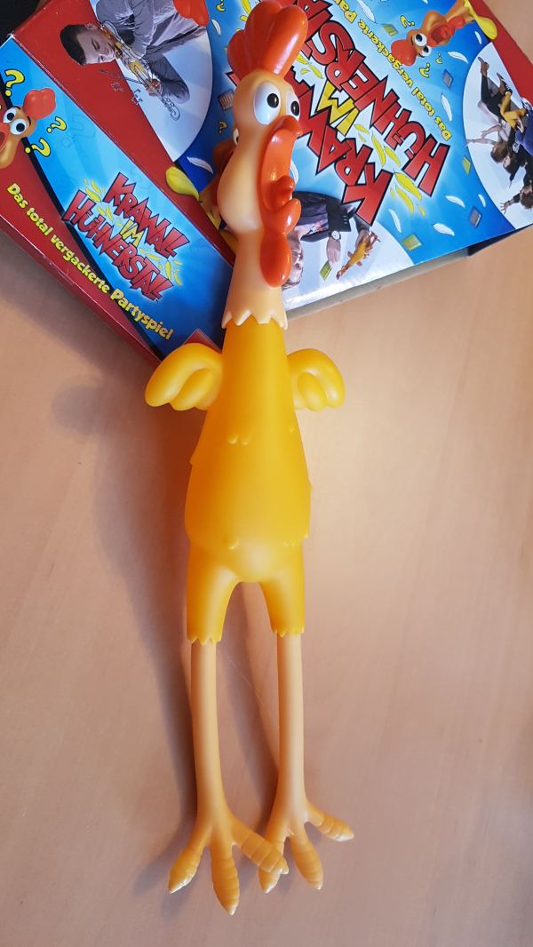 Bild #2 Krawall im Hühnerstall