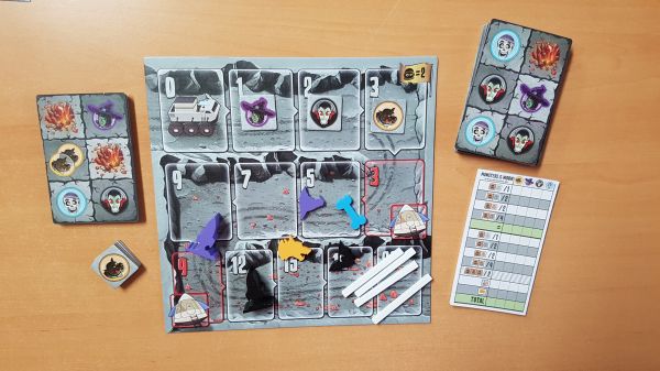 Bild #2 Monsters on the Moon