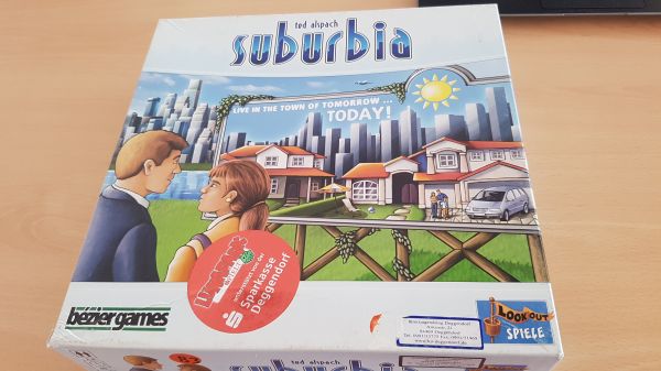 Bild #1 Suburbia